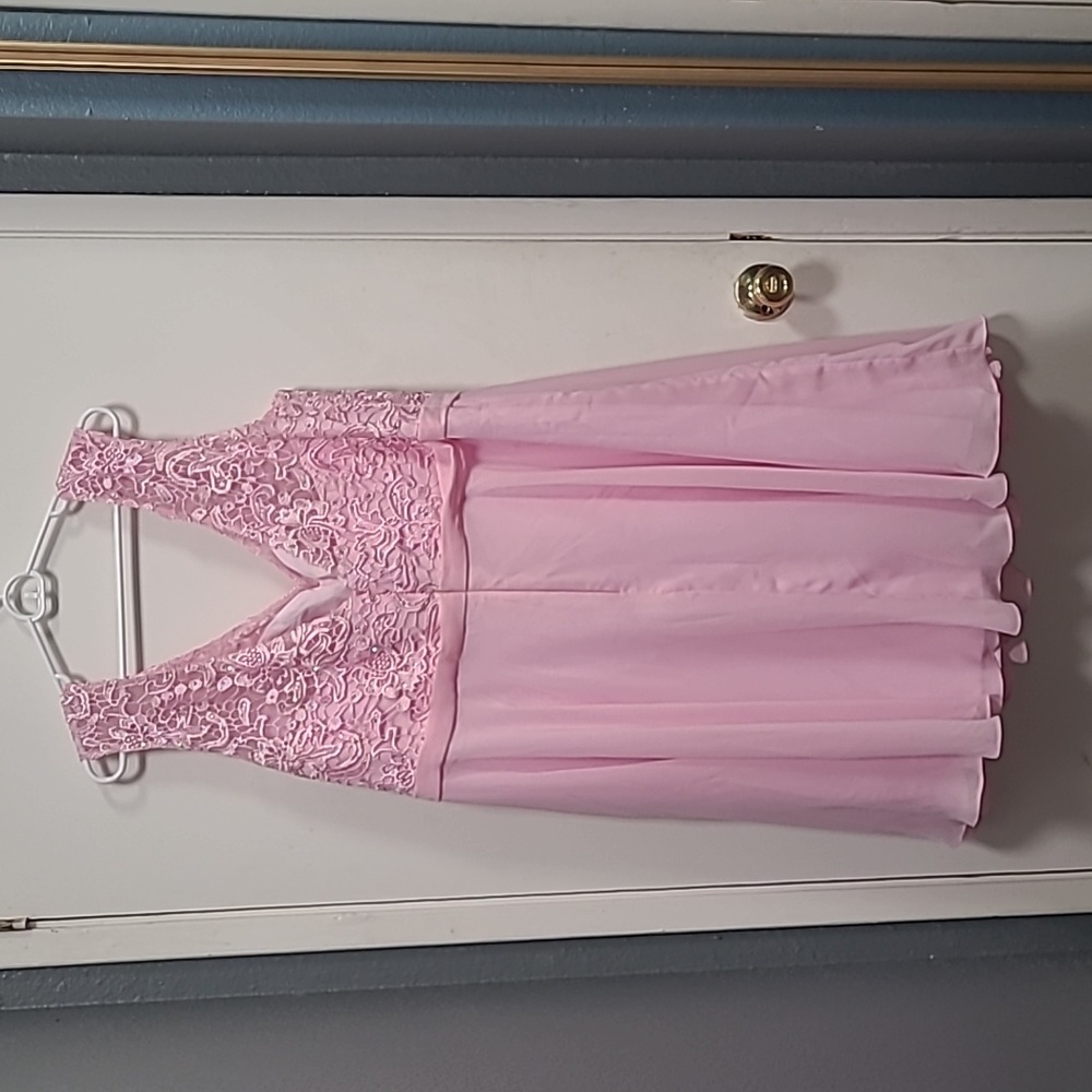 Candy Pink bridesmaid/prom/party dress - Picture 2 of 5